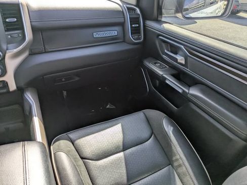 Used 2022 RAM 1500 Laramie AWD/4WD image 17
