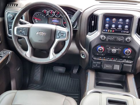 Used 2020 Chevrolet Silverado 1500 RST w/ Texas Edition RWD image 9