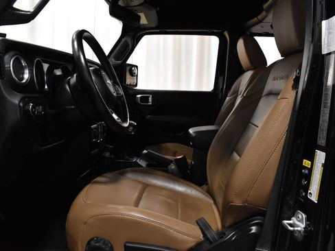 Used 2020 Jeep Wrangler Unlimited Sahara w/ Dual Top Group image 3