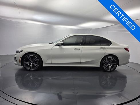 Used 2023 BMW 330i Sedan w/ Driving Assistance Package RWD image 7