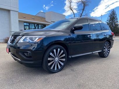 Used 2017 Nissan Pathfinder SV
