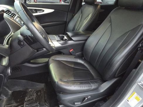 Used 2018 Lincoln MKX Premiere image 31