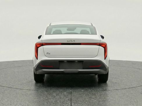 Used 2025 Kia K4 FWD image 7