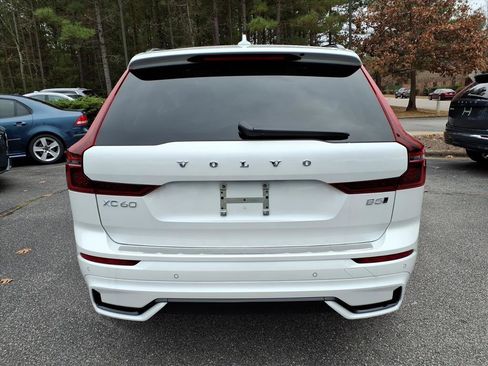 New 2026 Volvo XC60 B5 Ultra w/ Protection Package Premier image 4
