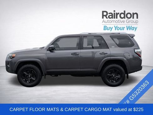 Used 2016 Toyota 4Runner SR5 AWD/4WD image 4