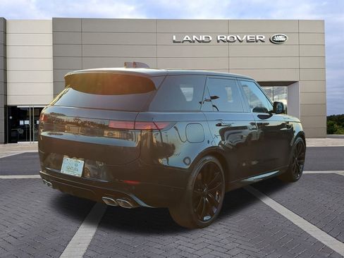 New 2025 Land Rover Range Rover Sport Dynamic SE image 5