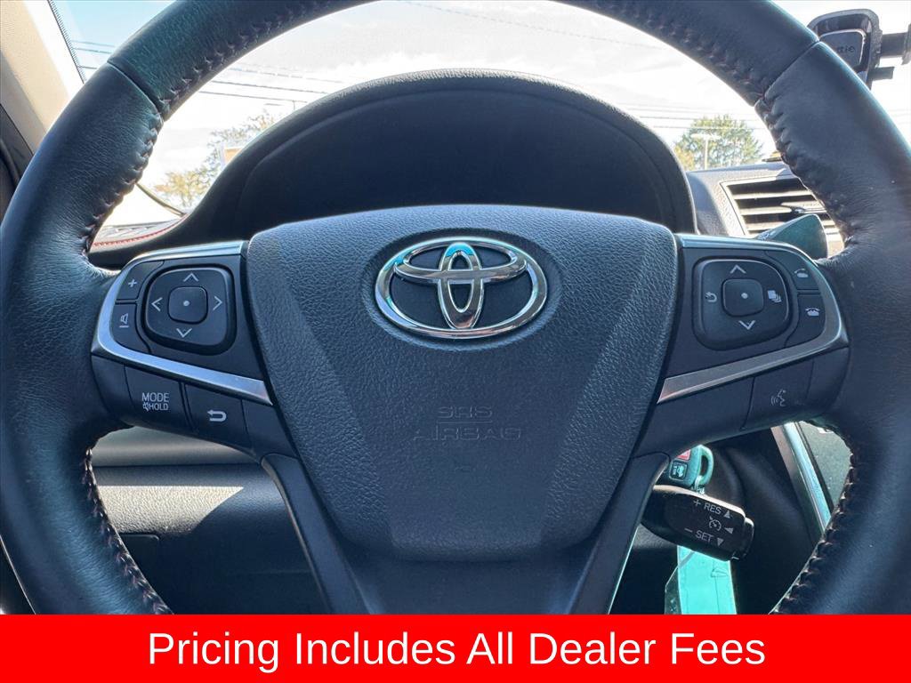 Used 2017 Toyota Camry SE FWD image 16