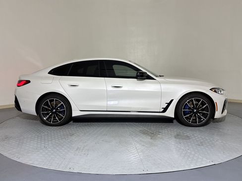 Used 2026 BMW i4 eDrive40 w/ M Sport Package RWD image 8