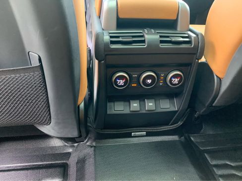 Used 2024 Land Rover Defender 110 Carpathian Edition AWD/4WD image 27