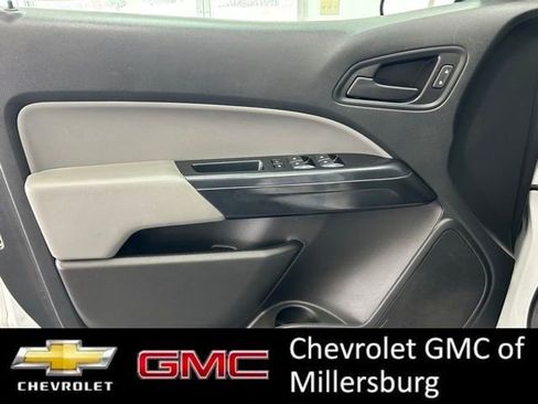 Used 2020 Chevrolet Colorado W/T w/ WT Convenience Package AWD/4WD image 16