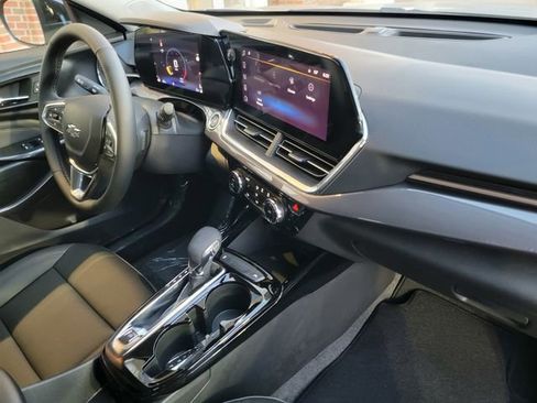 New 2026 Chevrolet Trax ACTIV w/ Driver Confidence Package image 18