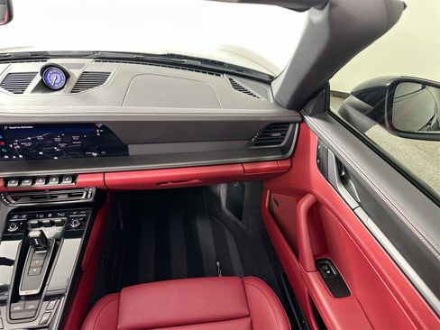 Certified 2024 Porsche 911 Targa 4 GTS image 31