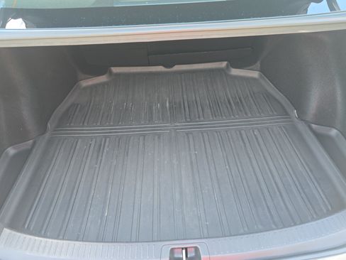 Certified 2025 Toyota Corolla SE w/ SE Premium Package FWD image 12