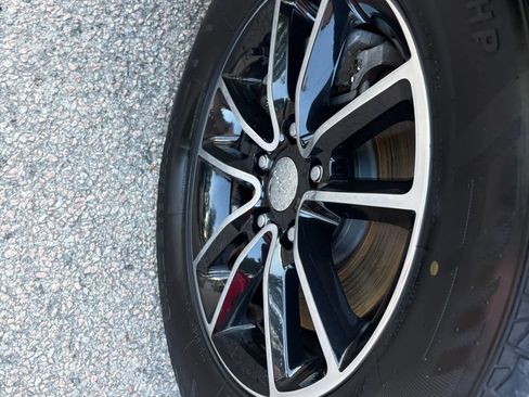 Used 2019 Dodge Grand Caravan GT FWD image 32