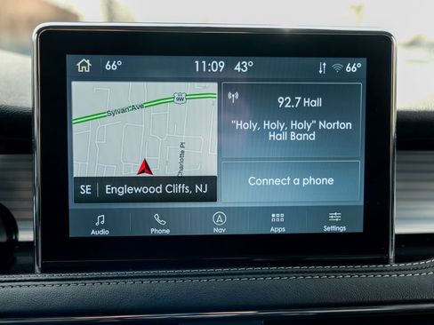 Used 2022 Lincoln Corsair AWD w/ Equipment Group 101A image 49
