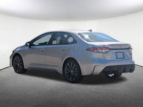 New 2026 Toyota Corolla SE w/ SE Package FWD image 7