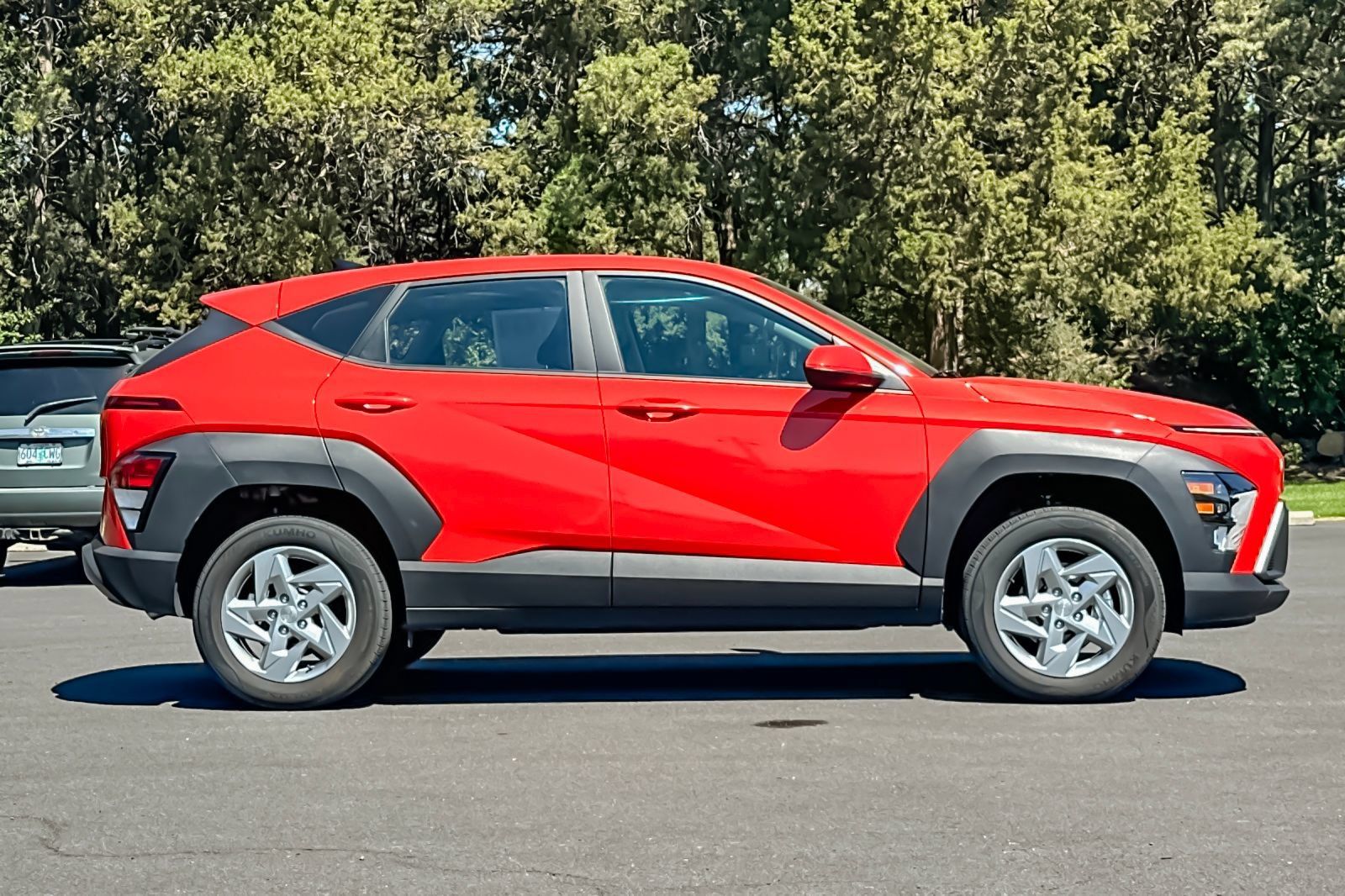 Used 2026 Hyundai Kona SE AWD/4WD image 3