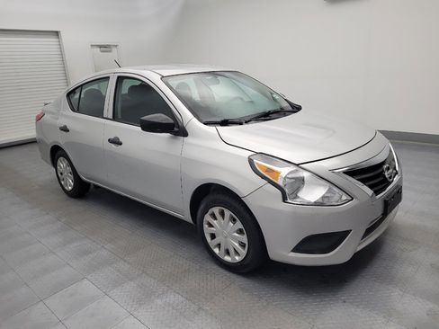 Used 2018 Nissan Versa S Plus FWD image 11