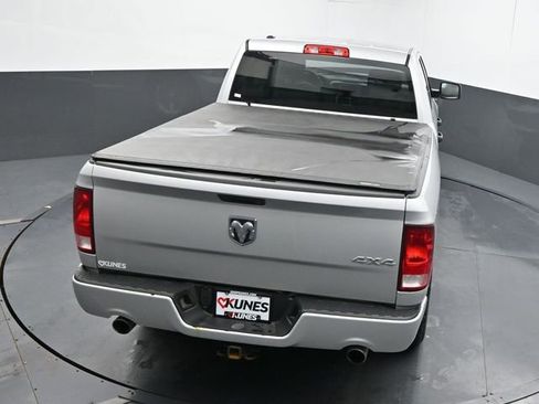 Used 2017 RAM 1500 Express image 41