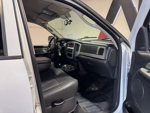 Used 2005 Dodge Ram 2500 Truck SLT w/ Trailer Tow Group AWD/4WD image 15