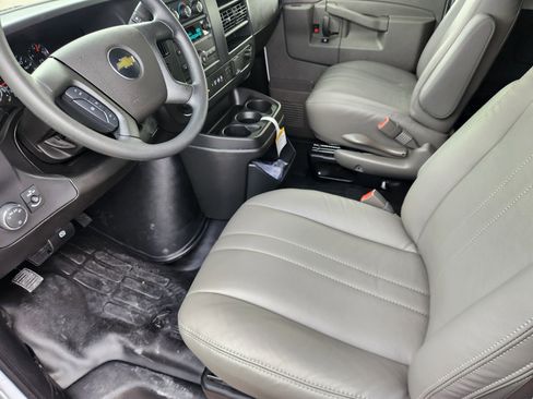 New 2025 Chevrolet Express 2500 w/ Driver Convenience Package image 4