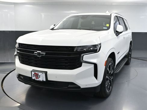Used 2023 Chevrolet Tahoe RST w/ Luxury Package AWD/4WD image 13