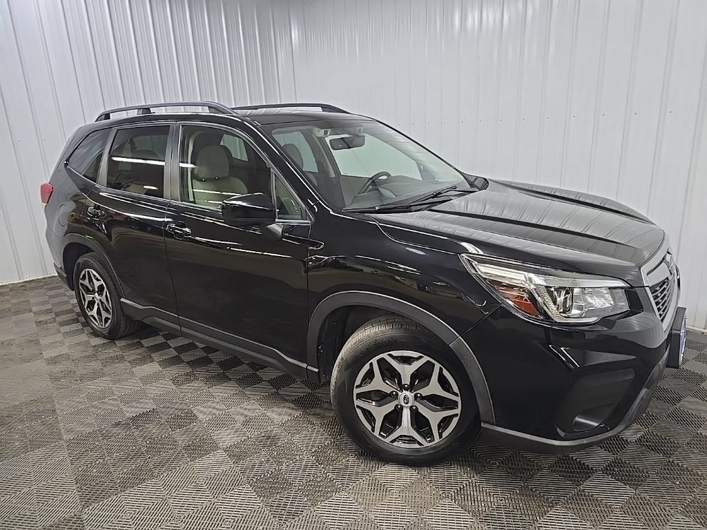 Used 2020 Subaru Forester Premium AWD/4WD image 7