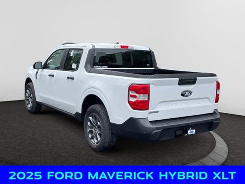 New 2025 Ford Maverick XLT w/ Equipment Group 301A image 3