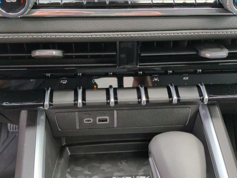 New 2026 Chevrolet Colorado LT w/ LT Convenience Package RWD image 28