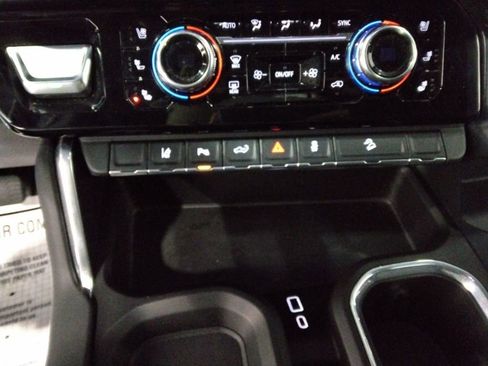 Used 2025 GMC Sierra 2500 Denali w/ Denali Reserve Package image 18