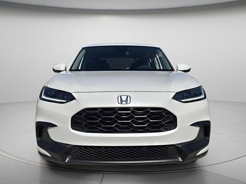 Used 2024 Honda HR-V LX image 5