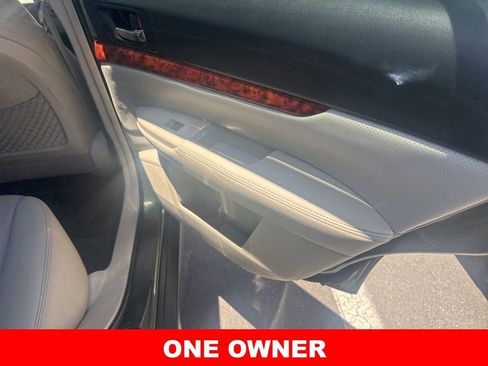 Used 2012 Subaru Outback 2.5i Limited w/ Popular Pkg 1B AWD/4WD image 7