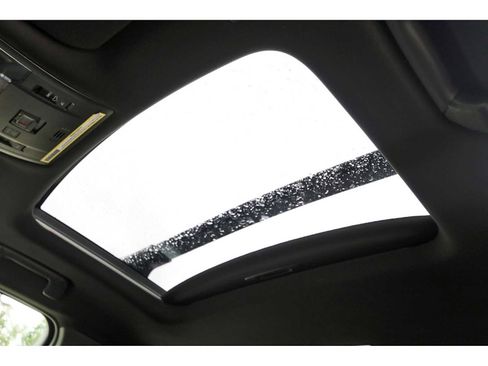 Used 2024 Lexus UX 250h F Sport FWD image 29