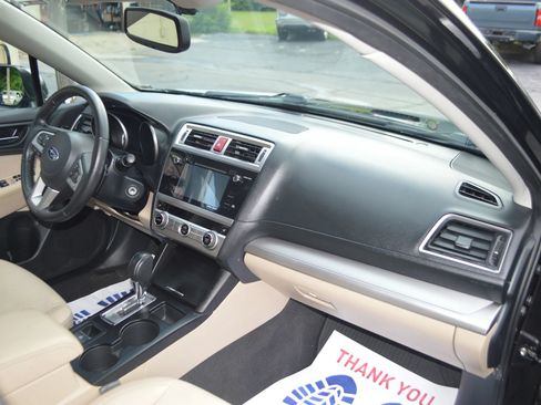 Used 2015 Subaru Outback 2.5i Premium AWD/4WD image 19