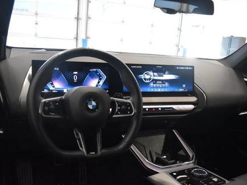 Used 2025 BMW X3 xDrive30i AWD/4WD image 23