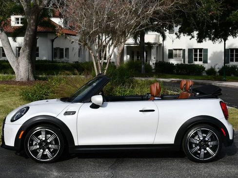 Used 2023 MINI Cooper S image 34