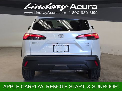 Used 2023 Toyota Corolla Cross XLE w/ Convenience Package AWD/4WD image 6