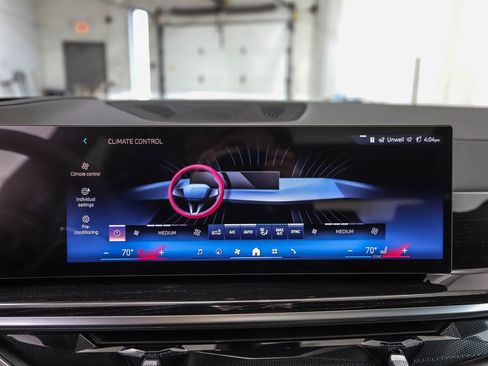 New 2026 BMW X5 xDrive50e AWD/4WD image 18