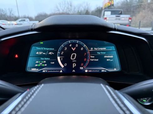 Used 2025 Chevrolet Corvette Z06 image 8