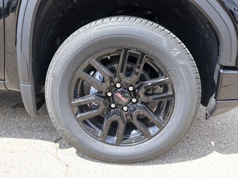 New 2026 GMC Sierra 1500 Elevation w/ Elevation Premium Package AWD/4WD image 30