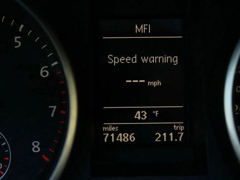 Used 2010 Volkswagen GTI 4-Door FWD image 28
