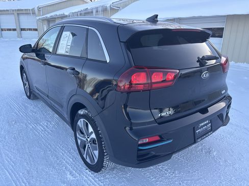 Used 2019 Kia Niro EX image 6