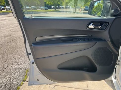 Used 2024 Dodge Durango GT AWD/4WD image 16