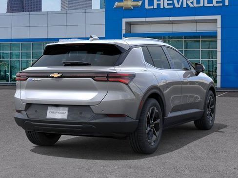 New 2026 Chevrolet Equinox EV LT FWD image 4
