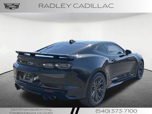 Used 2020 Chevrolet Camaro ZL1 RWD image 21