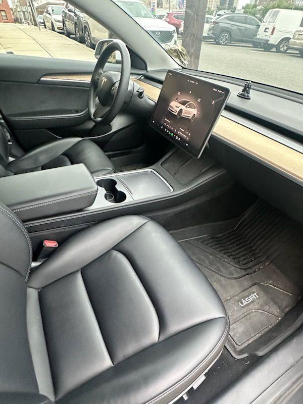 Used 2022 Tesla Model 3 RWD image 4