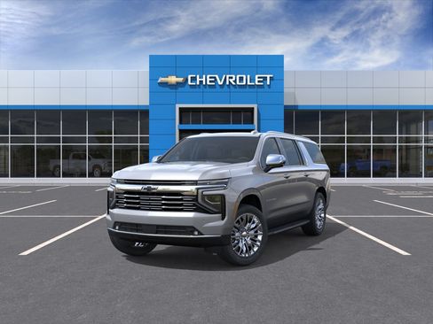 New 2026 Chevrolet Suburban Premier w/ Sun And Tow Package AWD/4WD image 8