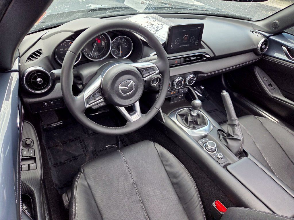 Certified 2021 MAZDA MX-5 Miata RF Grand Touring RWD image 9