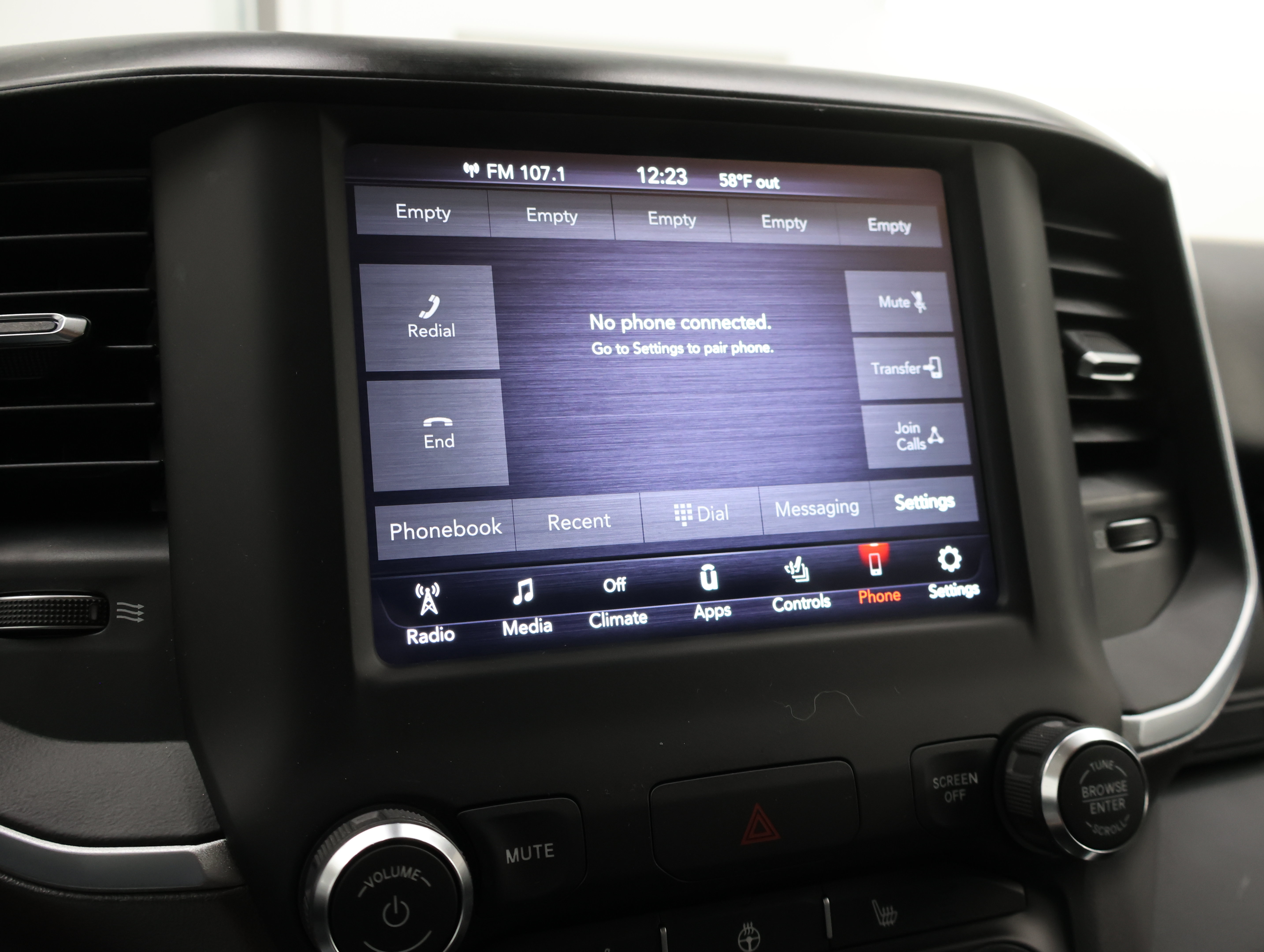Used 2020 RAM 1500 Big Horn AWD/4WD image 52
