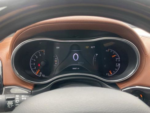 Used 2021 Jeep Grand Cherokee Overland image 20